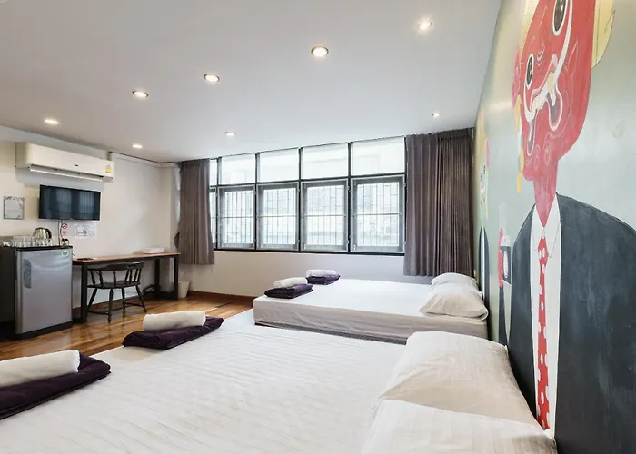 99 Khaosan Hostel *