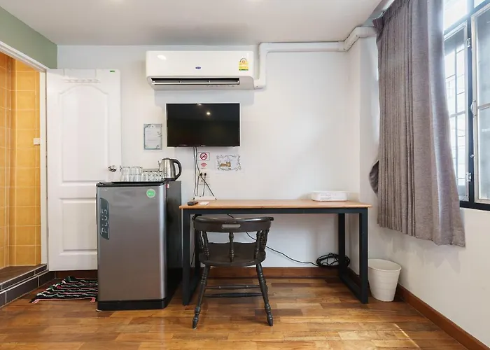 99 Khaosan Hostel *