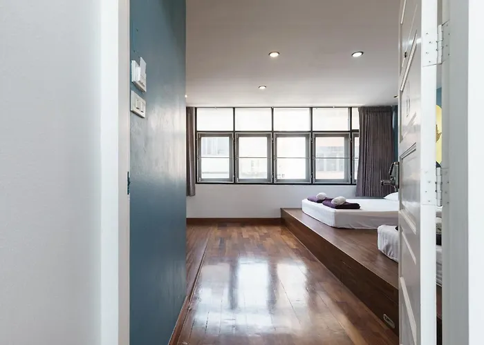 99 Khaosan Hostel *